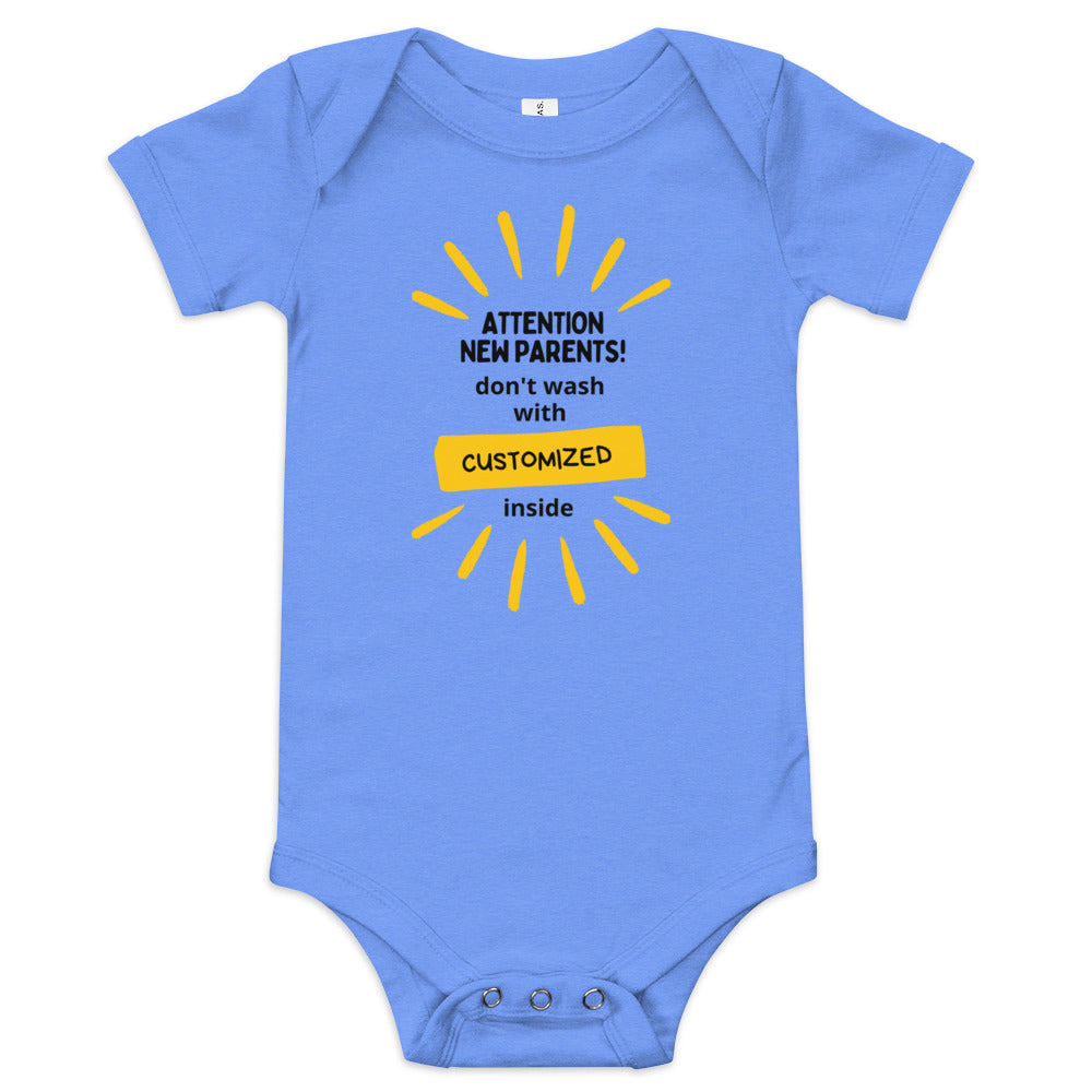 "Attention New Parents!" Baby Onesie: Diversión y Estilo para Padres Primerizos